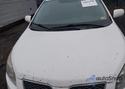 2009 Pontiac Vibe from USA, damaged, VIN 5Y2SP67879Z454662